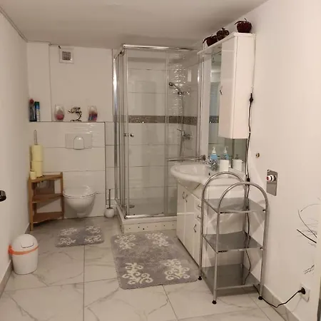 Apartment Bella's *
